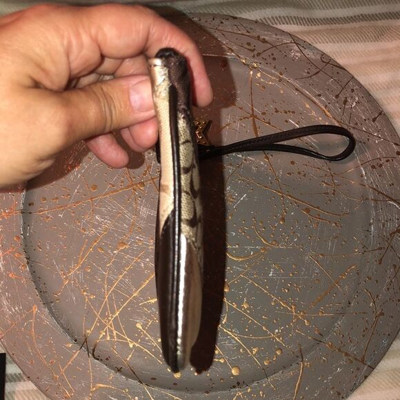 Coach Tan Brown Gold Coach Logo Patchwork Clutch Wristlet - Picture 5 of 10